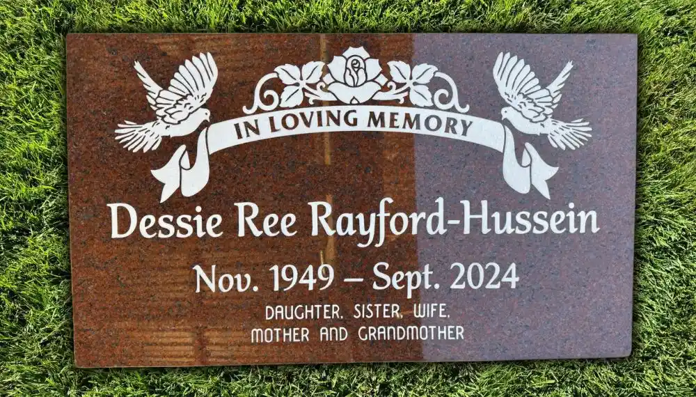 dessie-rayford-red-granite-headstone