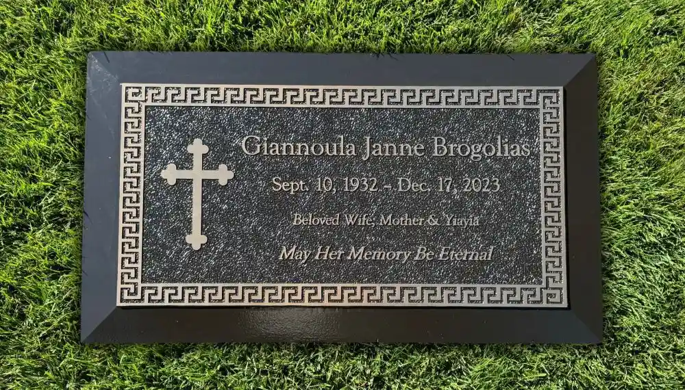 giannoula-brogolias-granite-headstone