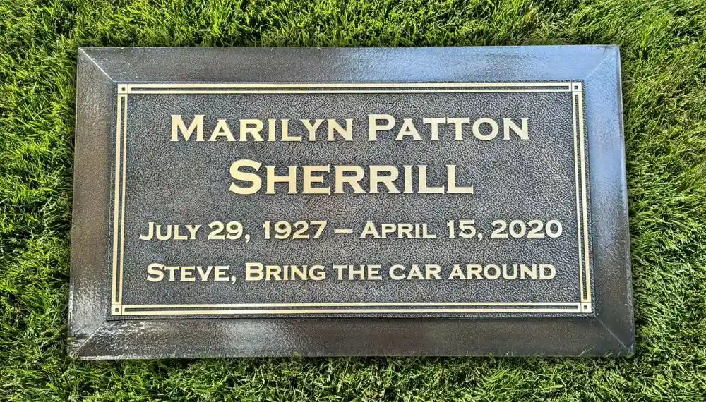 marilyn-sherrill-bronze-headstone